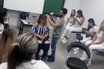 Palestra sobre cuidados com o cabelo e penteados para o dia a dia
